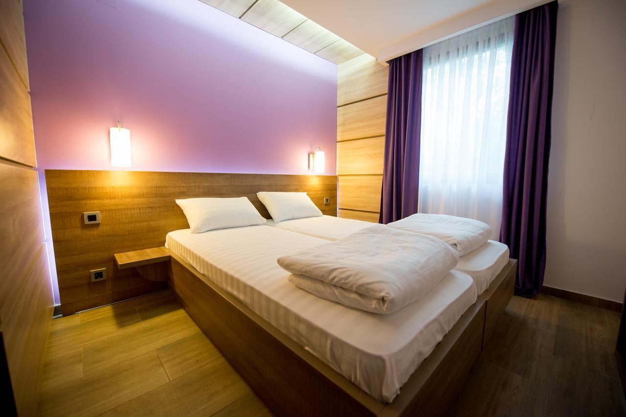 Motel Jezero Mladenovac Eksteriør billede